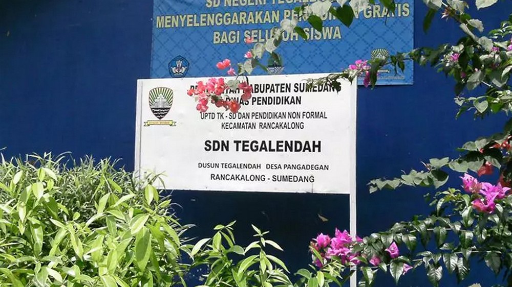 Papan nama SD Negeri Tegalendah Kecamatan Rancakalong