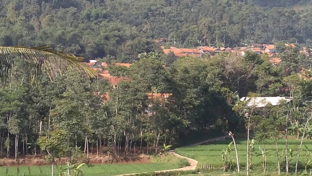 Pemukiman Kampung Cibenda Desa Raharja