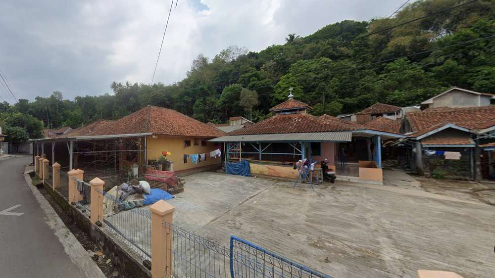 Pemukiman Kampung Batusaeur Wetan Desa Cibeureum Kulon