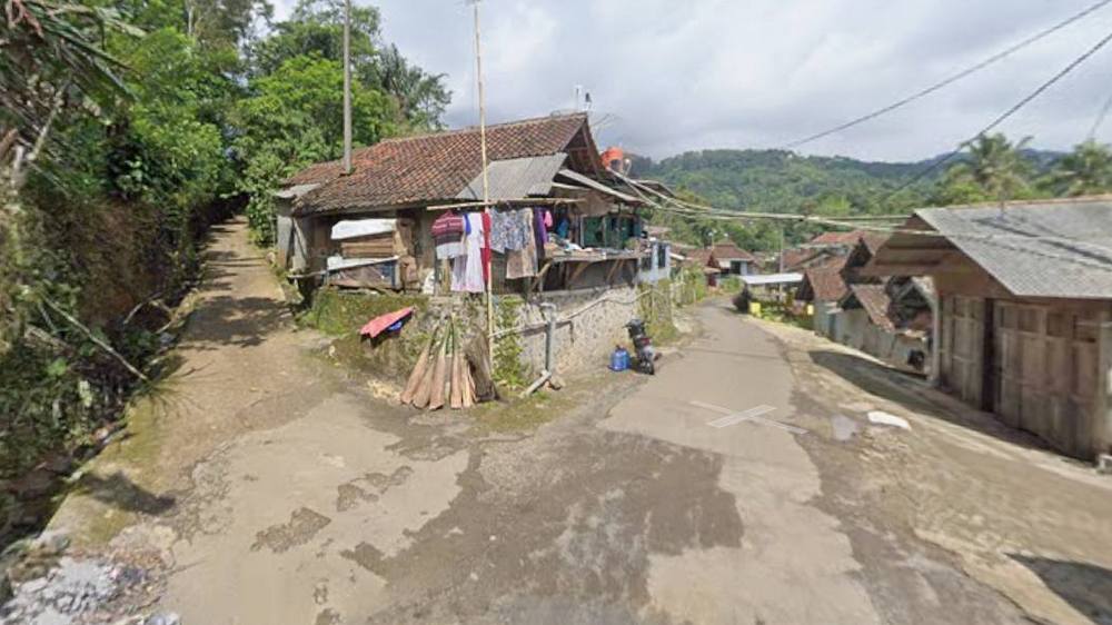 Pemukiman Kampung Babakanpeundeuy Desa Pangadegan