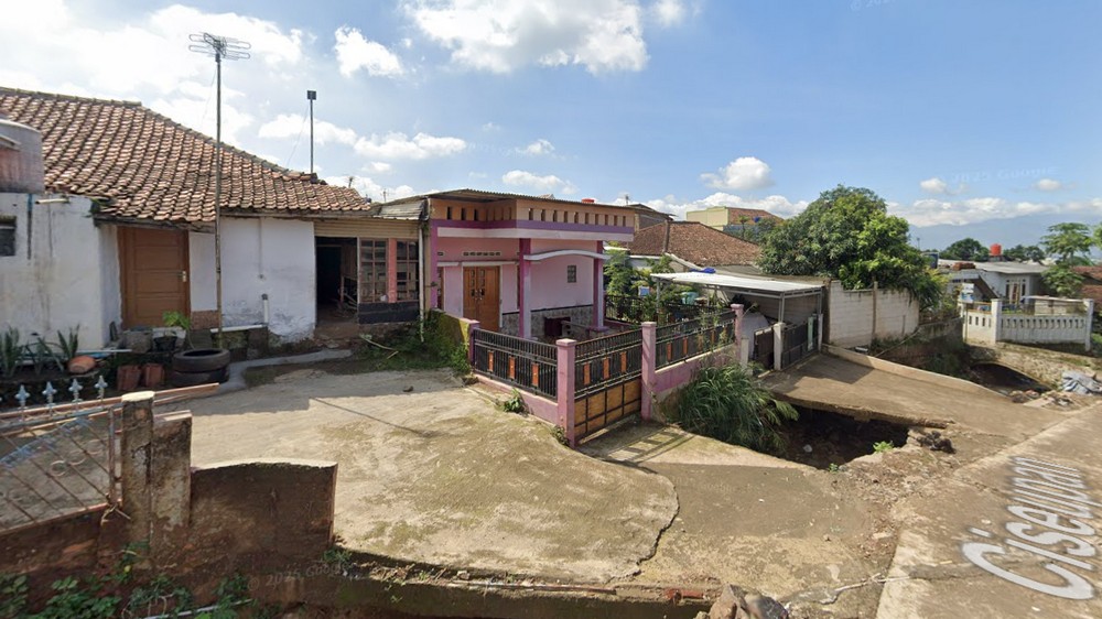 Pemukiman Kampung Naringgul Desa Sawahdadap
