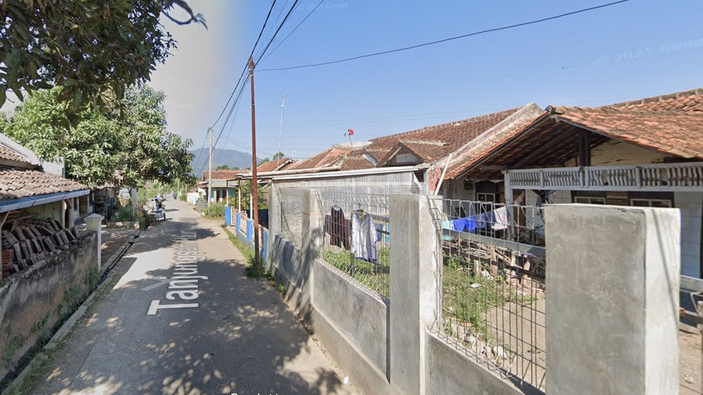 Pemukiman Kampung Pagaden Desa Cinanjung