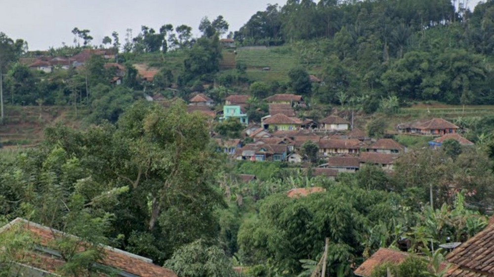 Pemukiman Kampung Ciwangsa Desa Cijambu