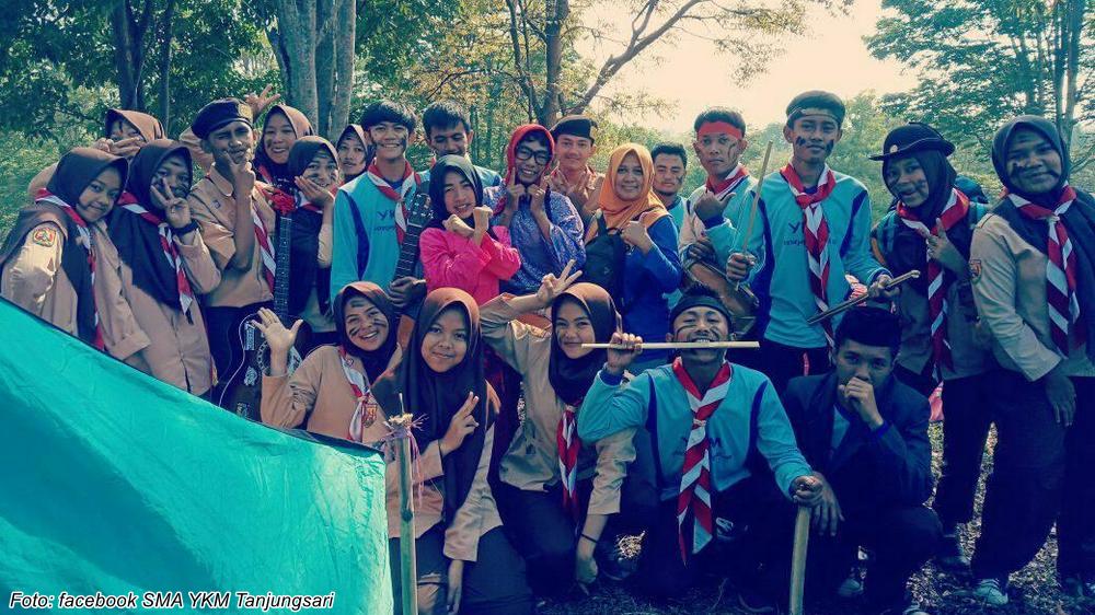 Kegiatan pramuka di SMA YKM Tanjungsari