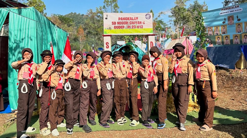 Pramuka SD Negeri Ciuyah II Kecamatan Cisarua