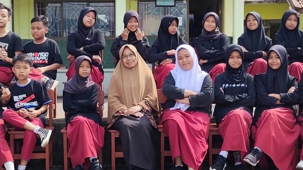 Sebagian siswa SD Negeri Pameulah Kecamatan Cisarua