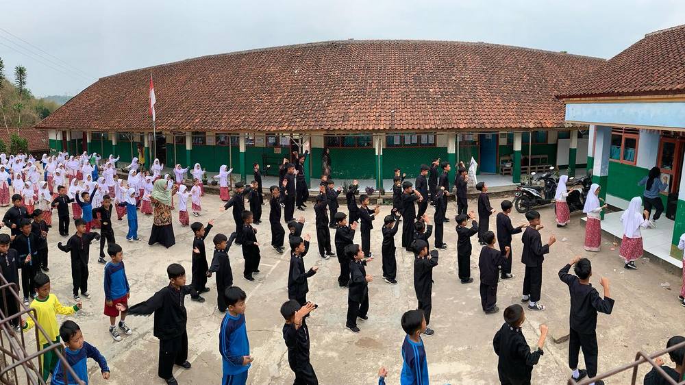 Kegiatan luar kelas SD Negeri Cigobang Kecamatan Ganeas