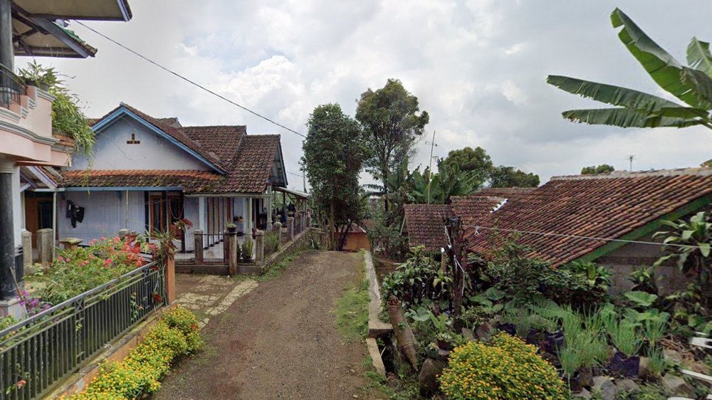 Pemukiman Kampung Pasirbarung Desa Cibunar