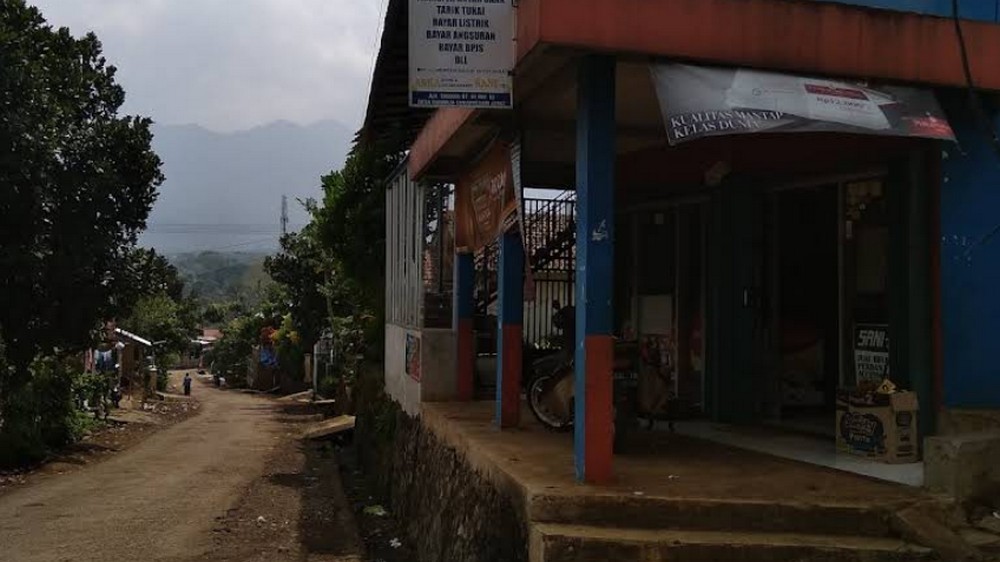 Pemukiman Kampung Sadang Desa Raharja