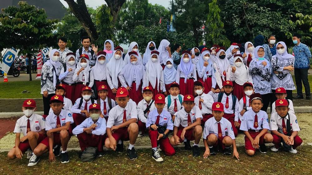 Sebagian siswa SD Negeri Darangdan Tingkat Sumedang Selatan