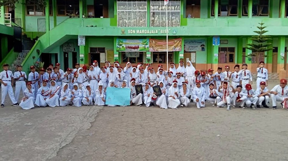 Sebagian siswa SD Negeri Margajaya Kecamatan Tanjungsari