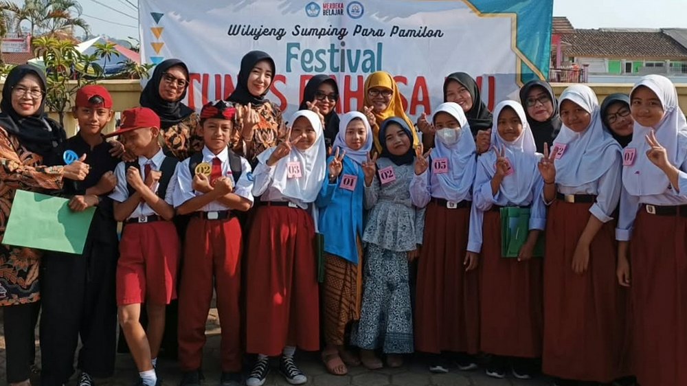 Sebagian siswa SD Negeri Sukahayu Kecamatan Rancakalong