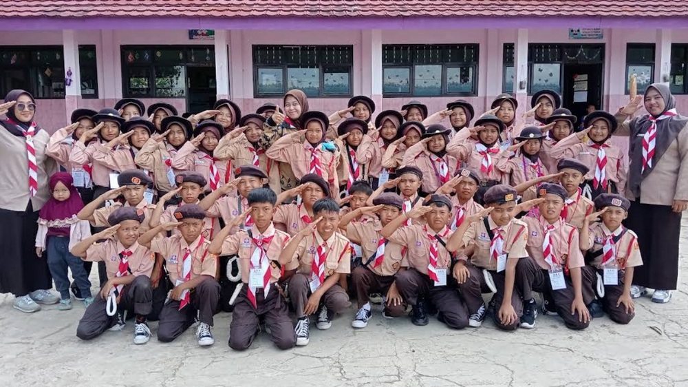 Sebagian siswa SD Negeri Sukawangi Kecamatan Pamulihan