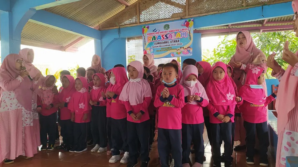 Sebagian siswa RA Assalam