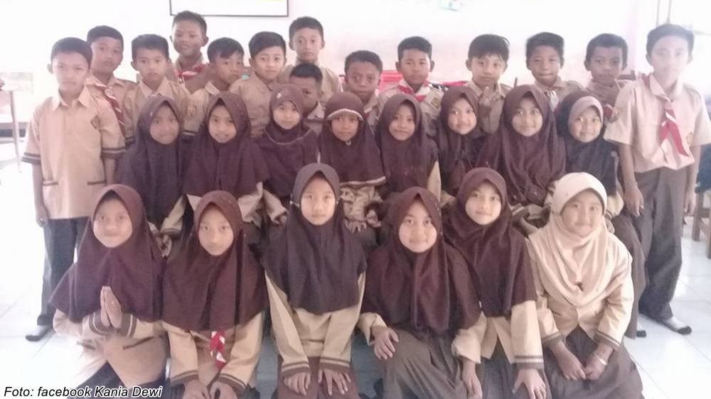 Sebagian siswa SD Negeri Sukalilah Kecamatan Pamulihan