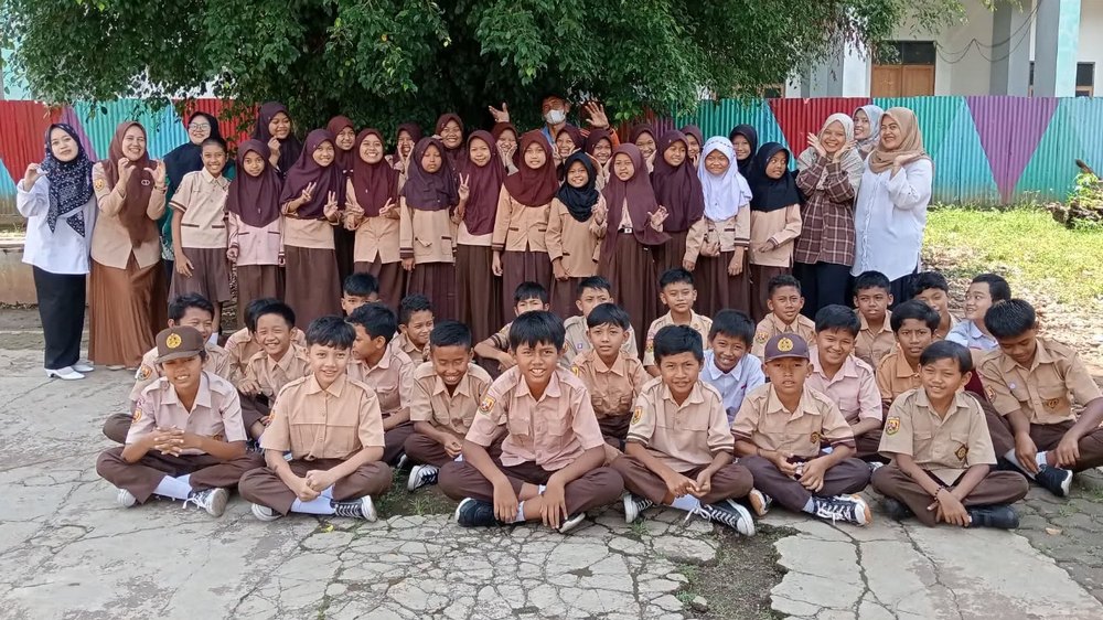 Sebagian siswa SD Negeri Palasari Sumedang Selatan