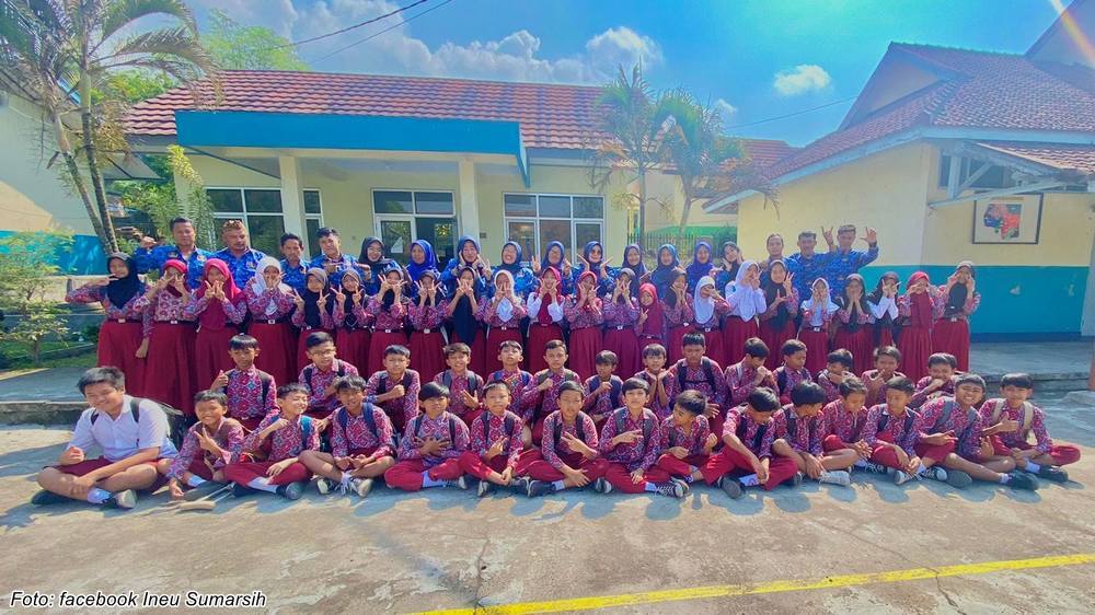 Sebagian siswa SD Negeri Margamukti Kecamatan Cimalaka