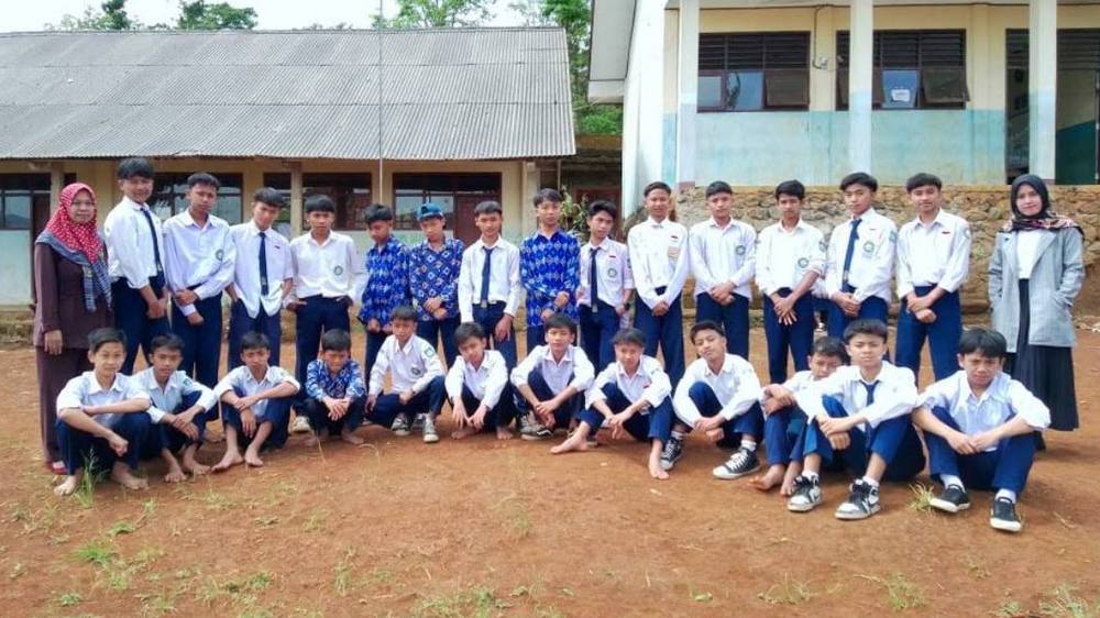 Sebagian siswa MTs Miftahul Huda