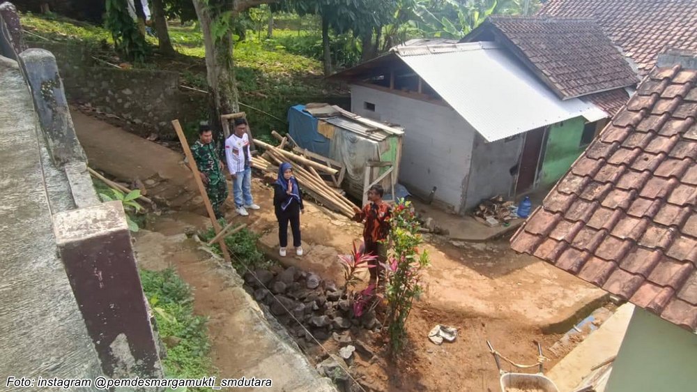 Suasana Kampung Saryati Desa Margamukti