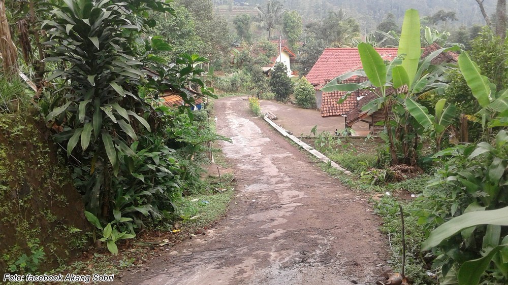 Sudut Kampung Cisoka Desa Sukamaju