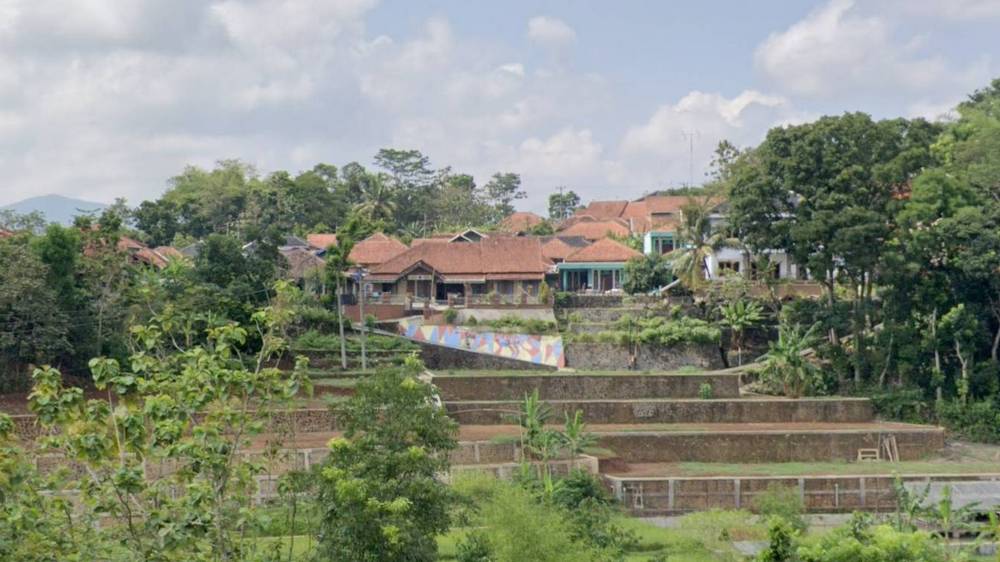Kampung Tanjung di Desa Ciuyah