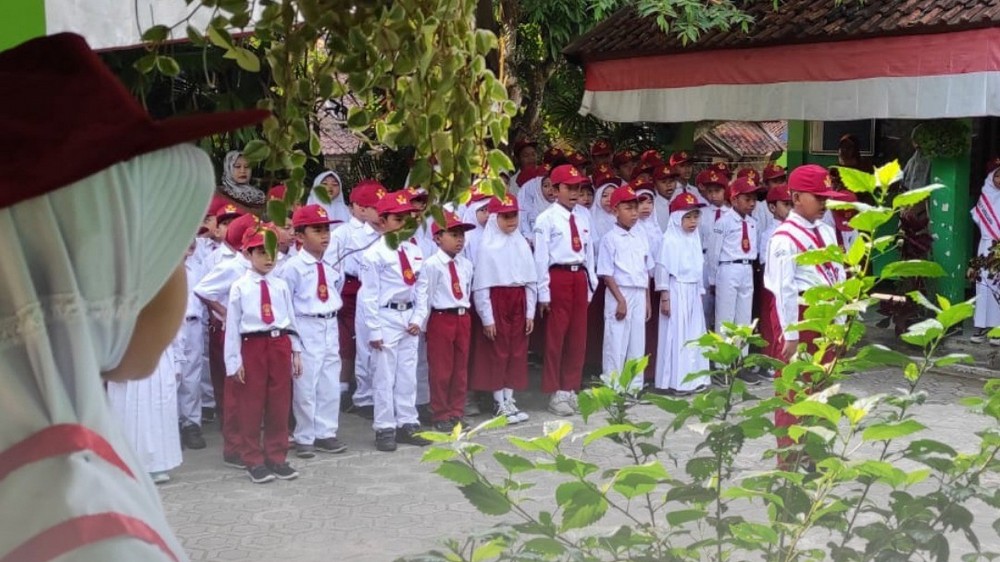 Upacara SD Negeri Cipancar Sumedang Selatan