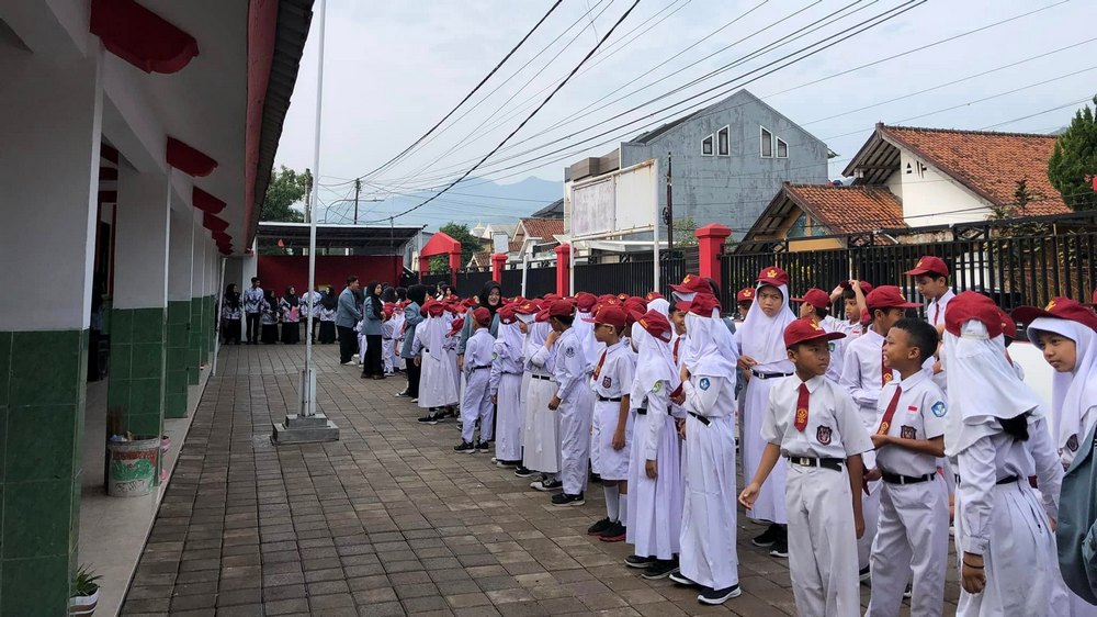 Upacara SD Negeri Gudang Kopi I Sumedang Selatan